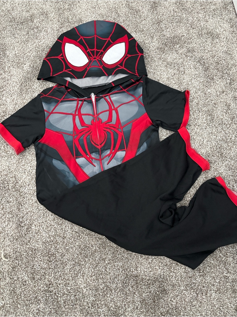 Marvel Kids Black & Red Spider-Man Hooded One-Piece